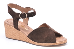 Sandały RYŁKO 4RG39_W Brązowe